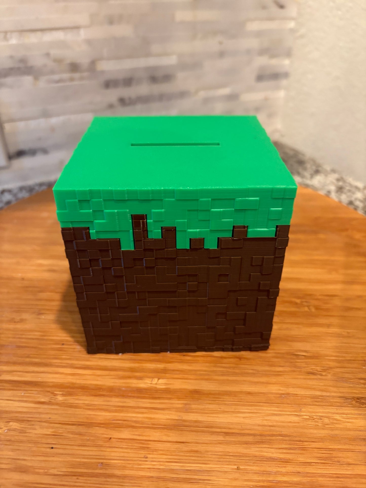 Green Pixel Block Piggy Bank – Gamer Coin Bank for Kids & Fans 💚💣